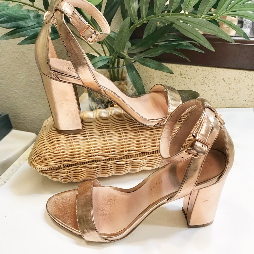 🌎Madden Girl Rose Gold Heels